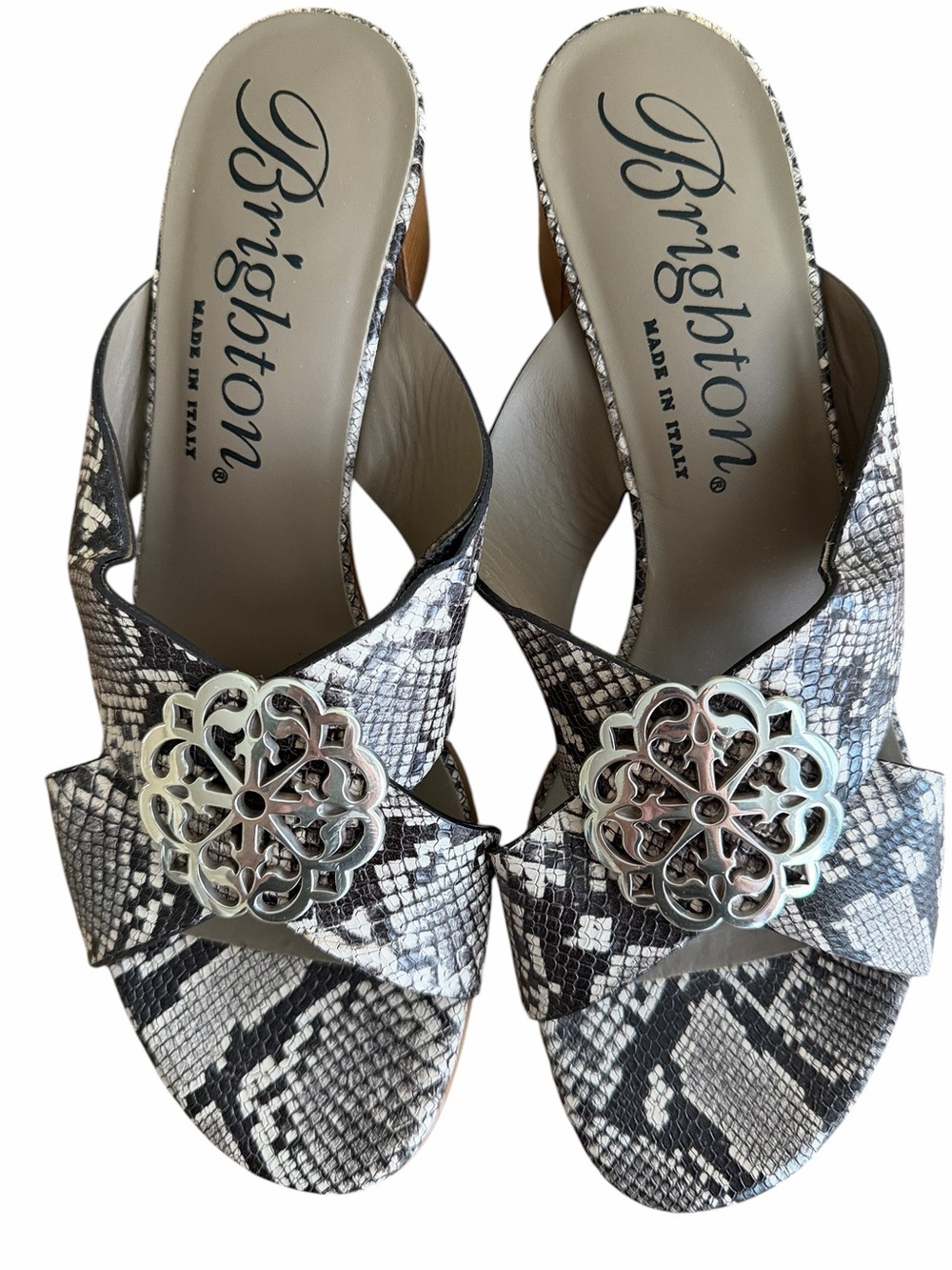 BRIGHTON ALISON SNAKESKIN LEATHER MULES Silver Filigree Medallion Heels Size 9.5